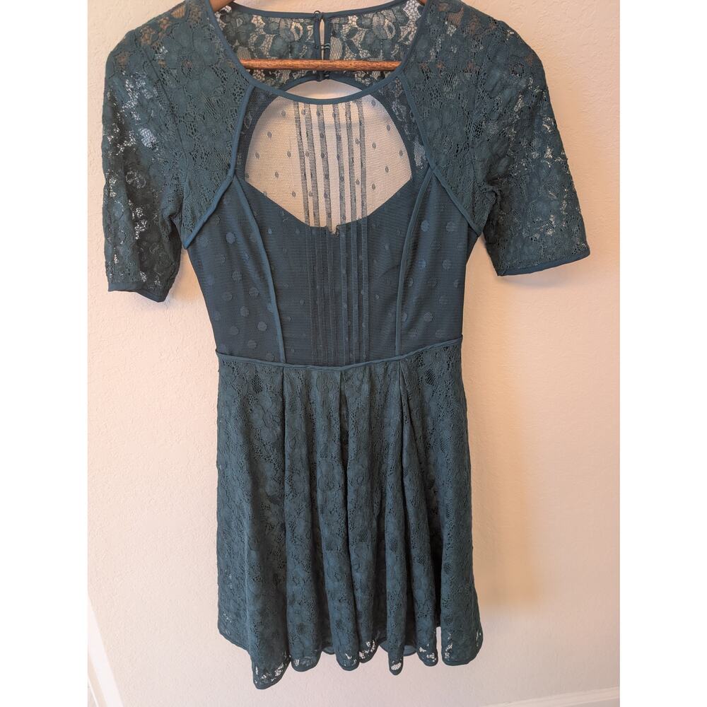 Jade Green "Julya" cocktail lace dress SZ 0